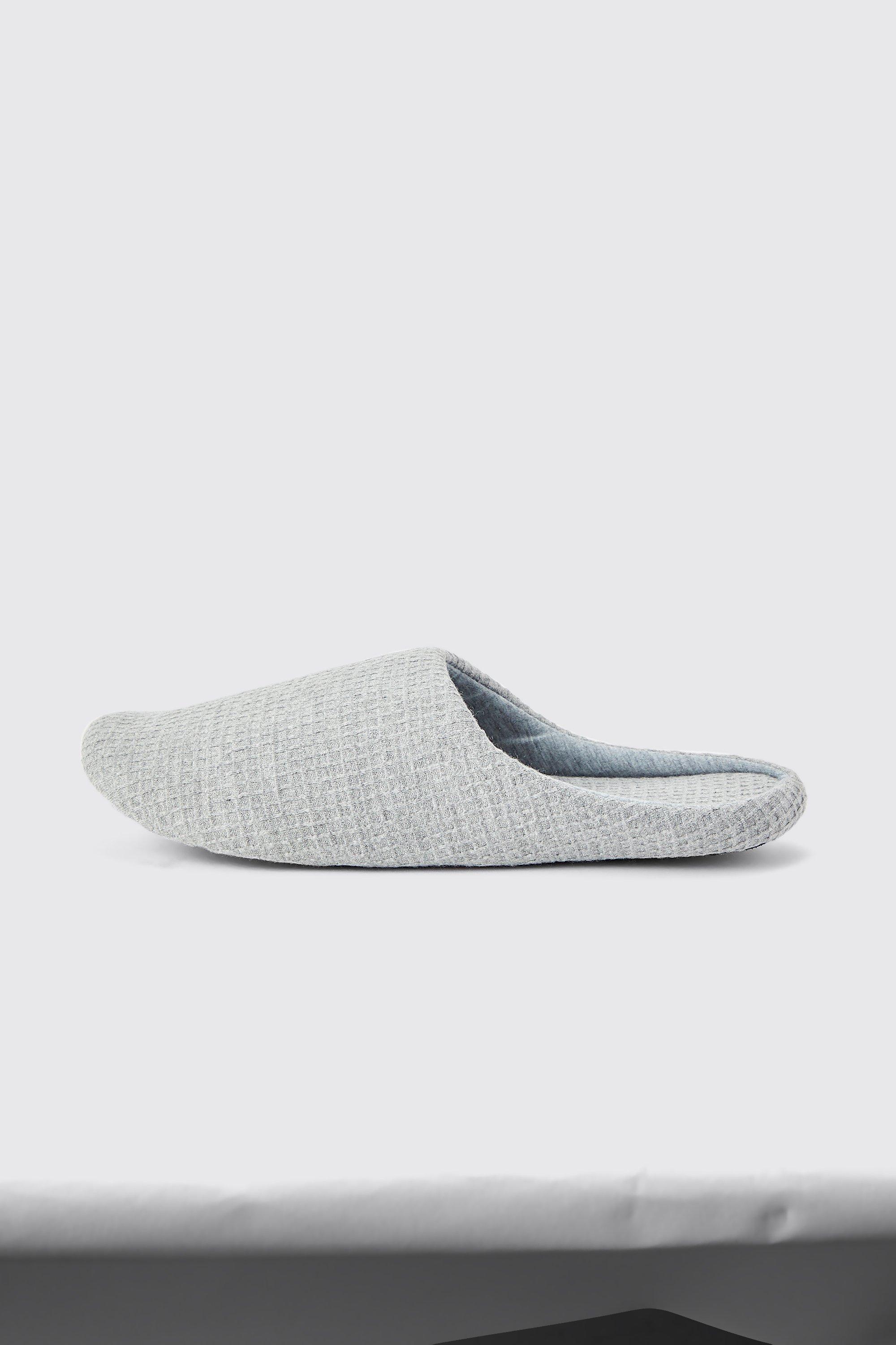 Uniqlo best sale waffle slippers